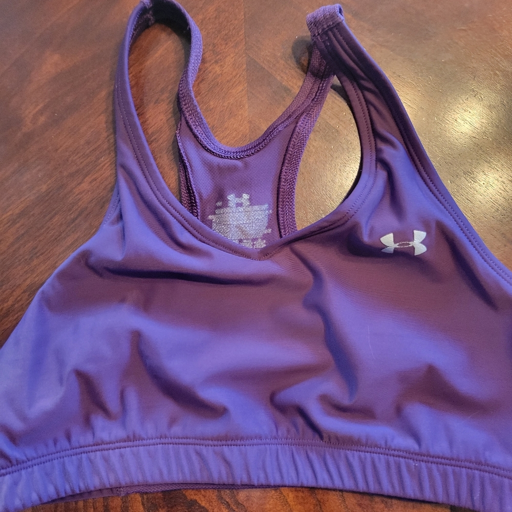 Sports bras - Picture 3 of 5